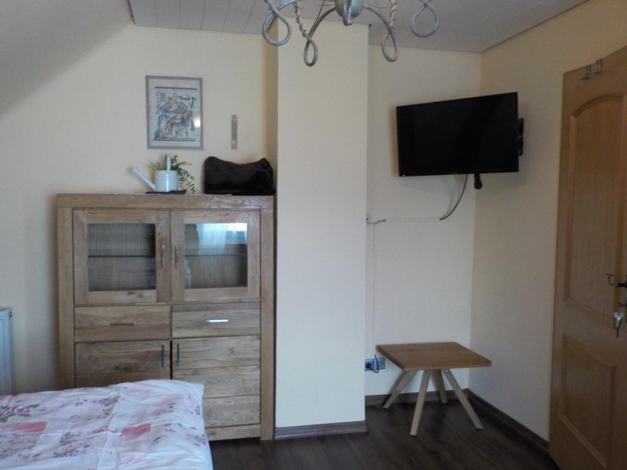Ferienwohnung Wolf Ensdorf Buitenkant foto